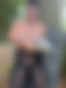 Hairyminka élő chatszobája