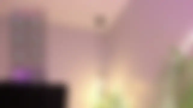 Juli_Casanova – Naživo chatovacia miestnosť