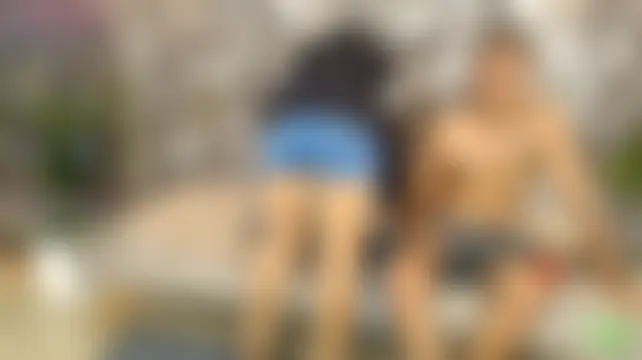 חדר צ'אט בשידור חי של LolaandDante