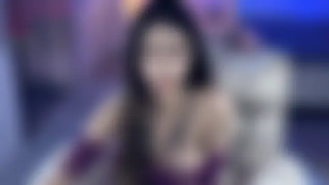 JoooJo_ Adlı Modelin Canlı Sohbet Odası