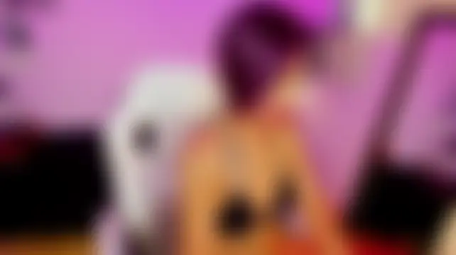 Trinityy__ – Naživo chatovacia miestnosť