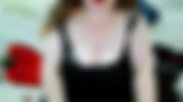 חדר צ'אט בשידור חי של tatli_bela