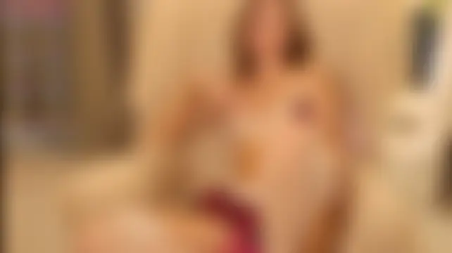 Онлайн чат XXX EmilyRidd