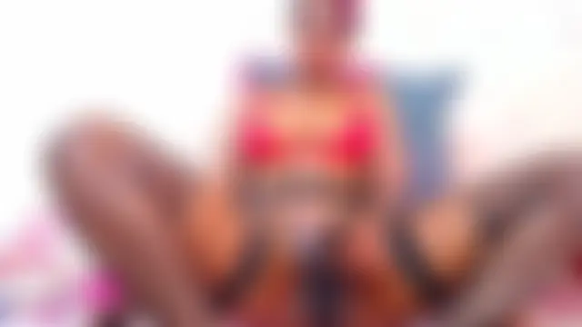 MaturePrettyLady01's Live XXX Chat