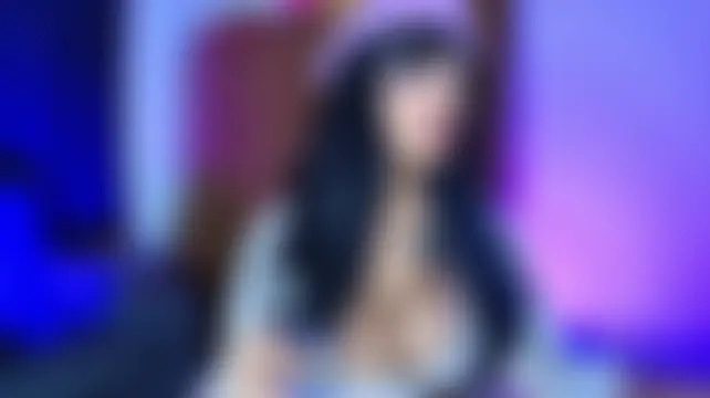 yungelitamor_ Adlı Modelin Canlı Sohbet Odası