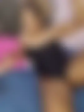 Yvone254's Live XXX Chat