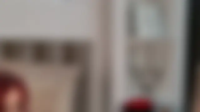 JulieVale Live XXX-chat
