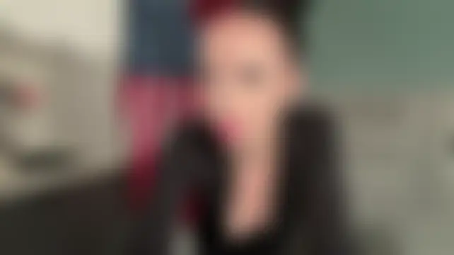 LouisiVuittoni – live chatrum