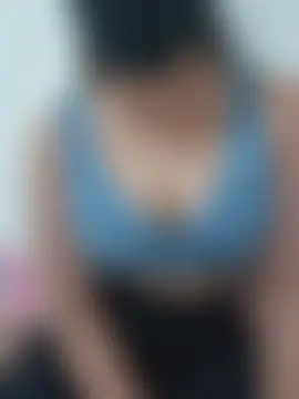 Aarti909090's Live Chat Room