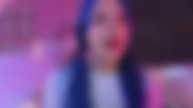 غرفة دردشة VampyLulu المباشرة
