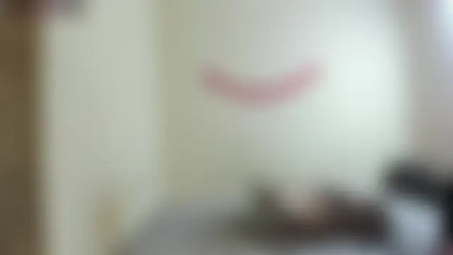 Pertunjukan Kamera Web Browni_Kiss