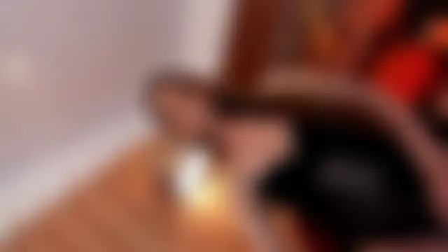 LolaDiva69: διαδικτυακό σόου στην κάμερα