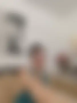 חדר צ'אט בשידור חי של RebeccaNoble