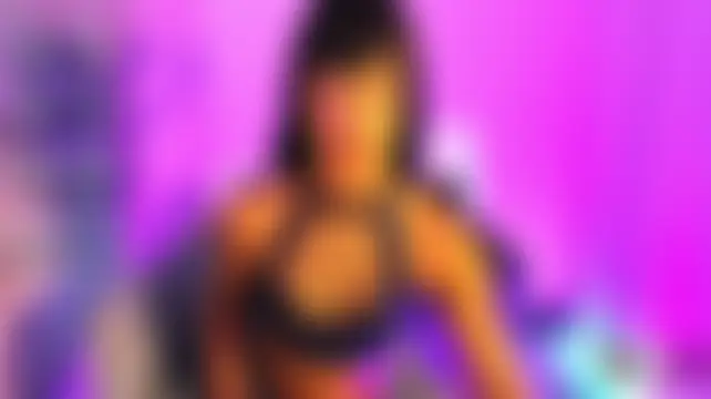 הופעת וובקאם של SelenaRogerss