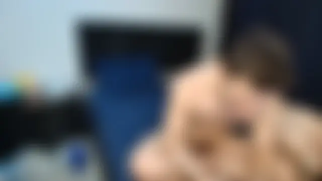 הופעת וובקאם של NicoDavisOfficial