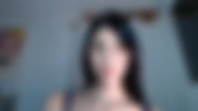 Seks show uživo modela valeria_gonzales_ na kameri