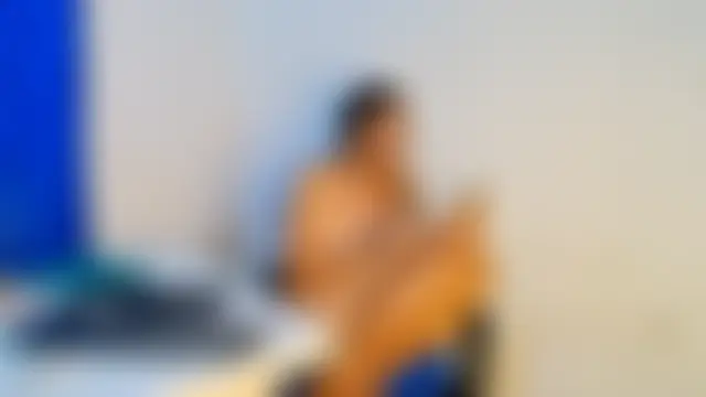 הופעת וובקאם של Oh_Tique