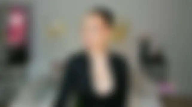 mistress_of_hearts' Live XXX Chat
