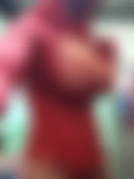 ElisyaHijabDoll 网络视讯表演