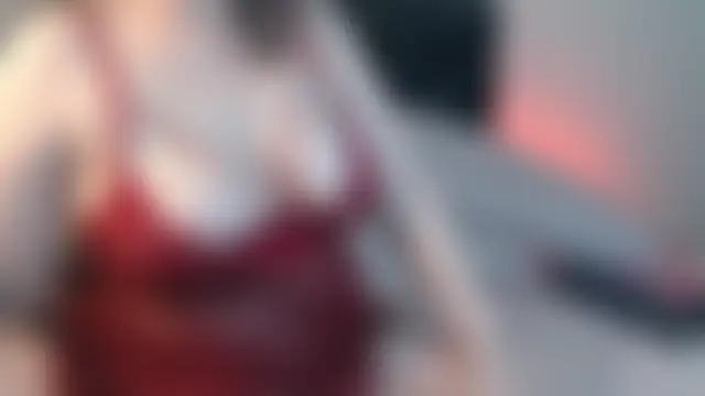 KrystalAdams 即時 XXX 聊天