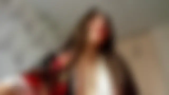 Bambiii_bby Adlı Modelin Canlı XXX Sohbeti