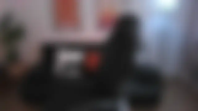 CurlyVenuss – Naživo XXX chat