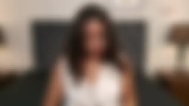 SofiBlosh Adlı Modelin Canlı XXX Sohbeti