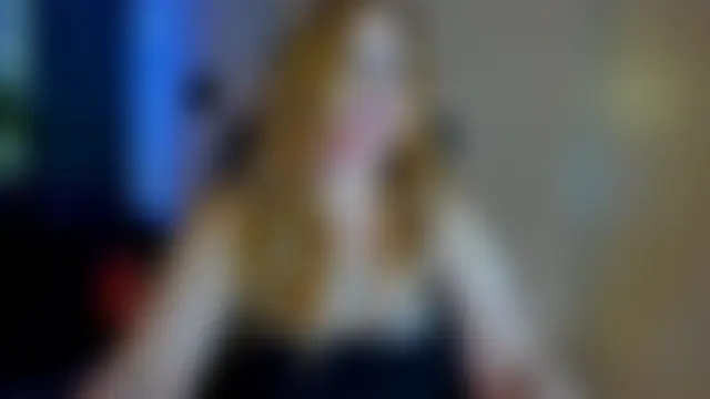CoraSwon's Live XXX Chat