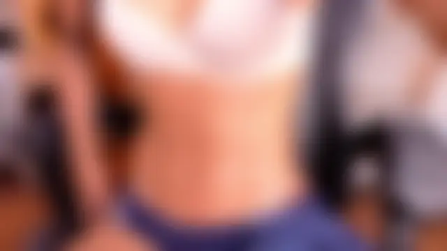 Alina_b_'s Live Chat Room