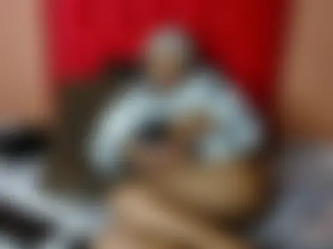 African_Busty's Live Webcam Chat