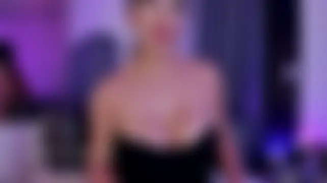 NiaCrawfordd Adlı Modelin Canlı Sohbet Odası