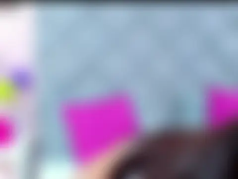 Chat XXX en directo de NahomyAdams