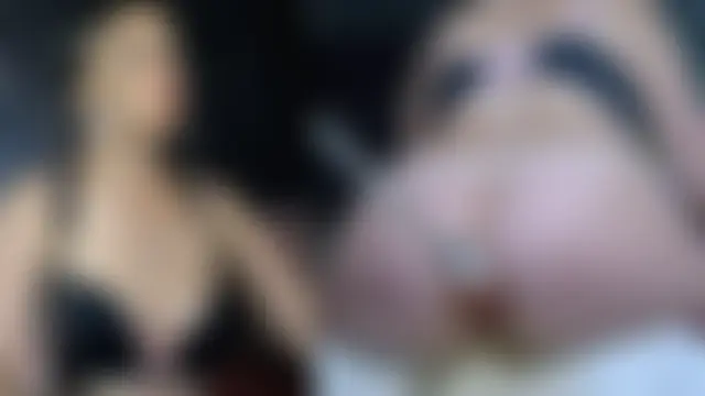 غرفة دردشة HelenLe_sweet المباشرة