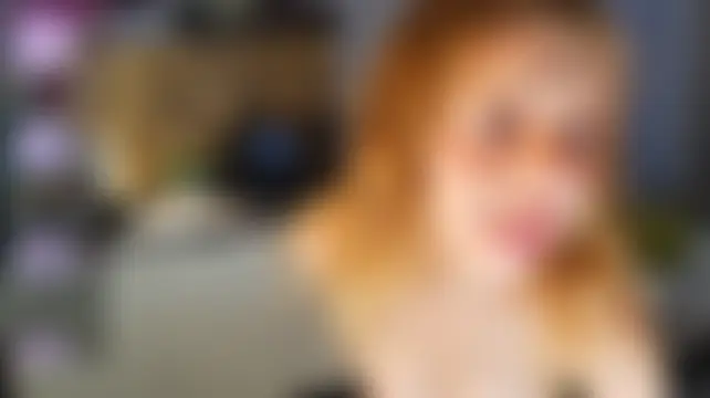 Hannah_Carr élő chatszobája