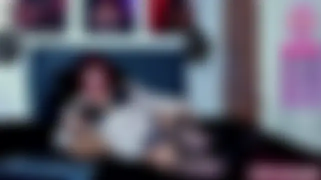 kyliejenner_hot's Live Chat Room