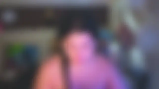 Malika_uAngel Adlı Modelin Canlı Sohbet Odası