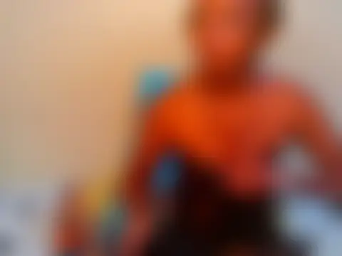 חדר צ'אט בשידור חי של Slim_doli
