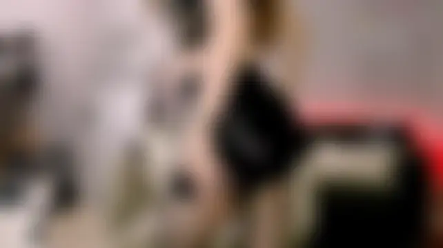 Ella_Sea's Live Chat Room