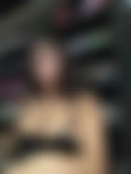 Chat soba uživo modela MissNyraSecret