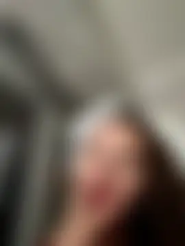 pure_elena's Live XXX Chat