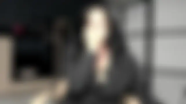 Lucky_Milf লাইভ চ্যাট রুম