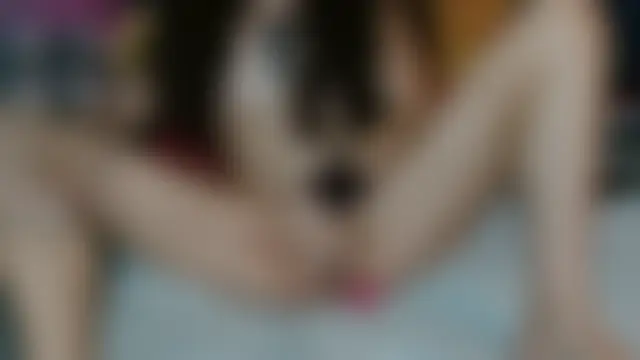 غرفة دردشة Yllmira المباشرة