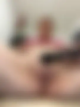 slutgold Chat Room in diretta