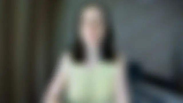חדר צ'אט בשידור חי של Anika_bloom