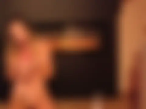 Hot_Milf_Nextdoor Live chatroom