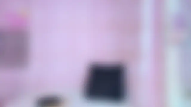 SunnyGilmoree live-chat rom