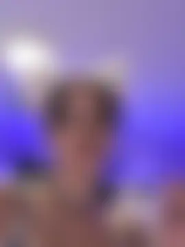 Anna-May97 live-chat rom