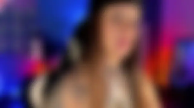 Megan_inked Adlı Modelin Canlı Sohbet Odası