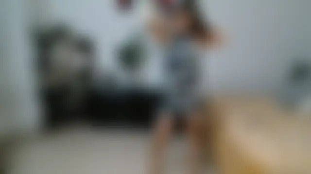 SKARLETEEN Adlı Modelin Canlı Sohbet Odası