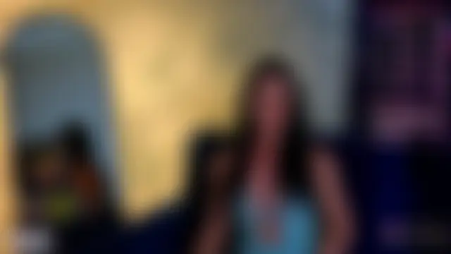 غرفة دردشة _YourSubmissive_ المباشرة